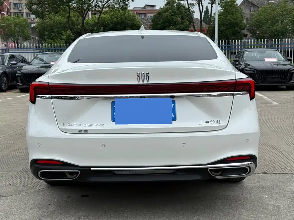 Buick LaCrosse 2023 28T