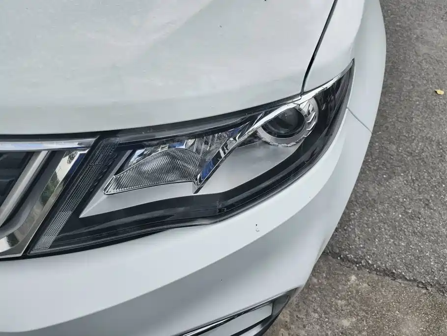 Geely Boyue — миниатюра 5