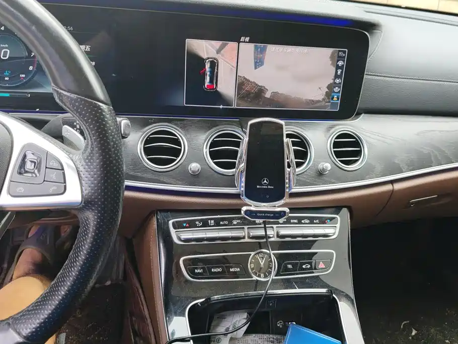 Mercedes-Benz E-Class — миниатюра 13