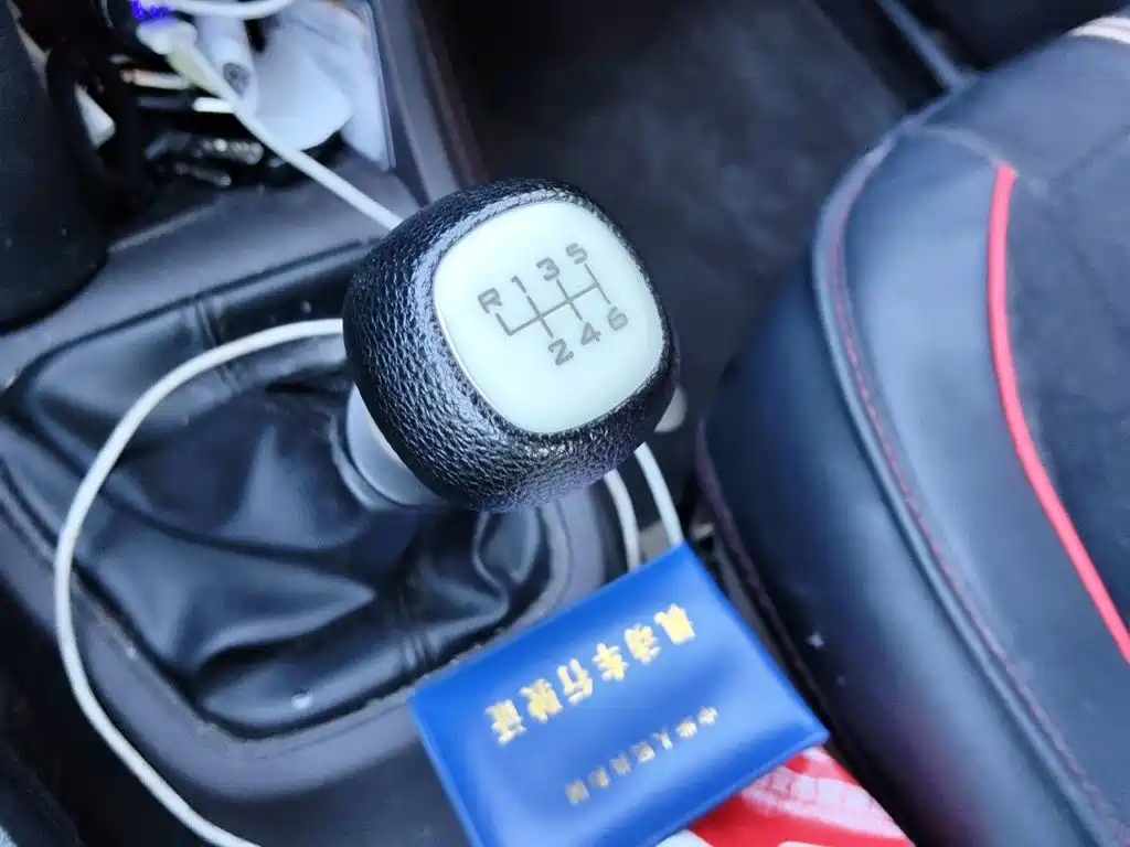 Wuling Hongguang — миниатюра 15