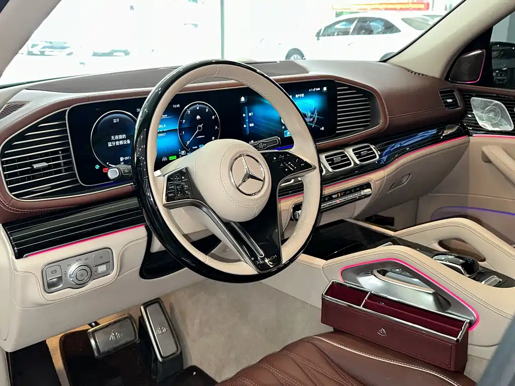 Mercedes-Benz GLS — миниатюра 7