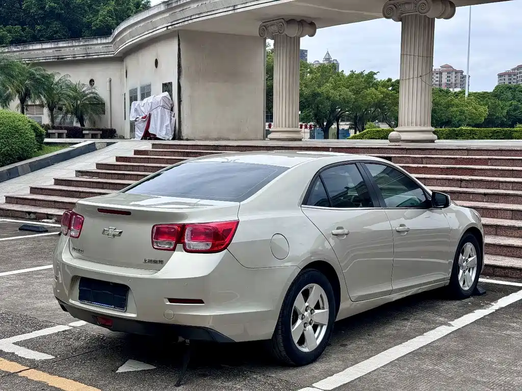 Chevrolet Malibu — миниатюра 9