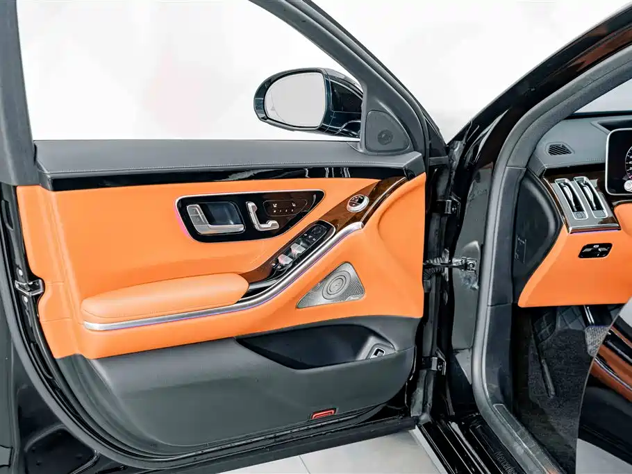 Mercedes-Benz S-Class — миниатюра 16