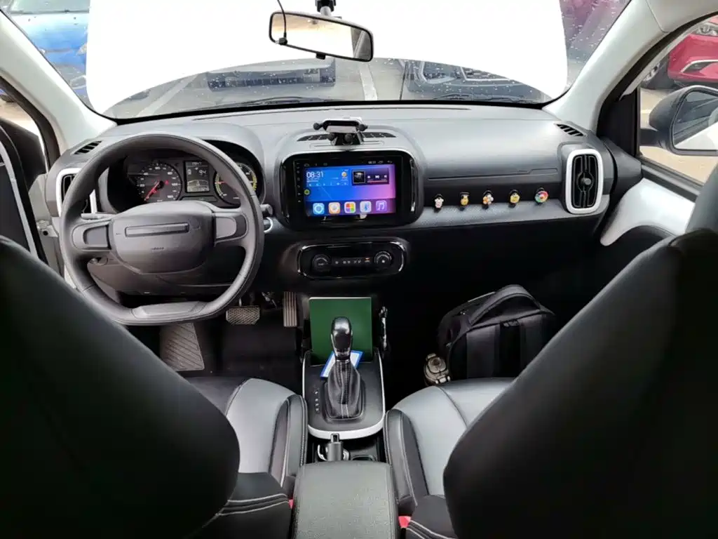 Roewe Clever — миниатюра 10