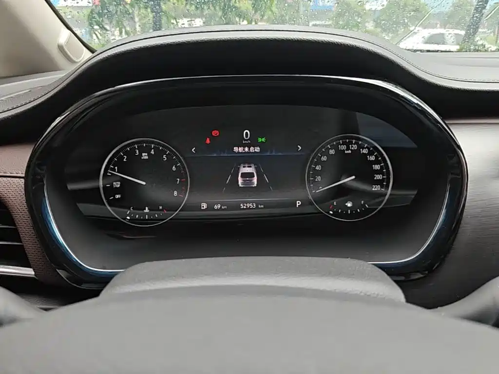 Buick GL8 — миниатюра 12