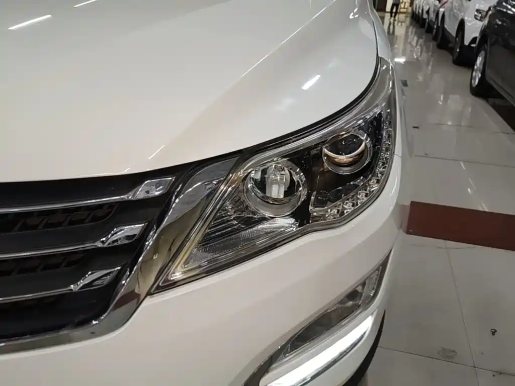 Baojun 560 — миниатюра 24