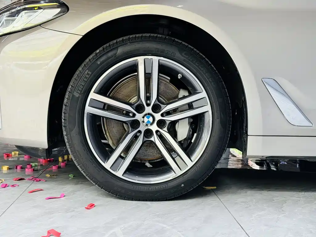 BMW 5 Series 5 2022 530Li Lead Luxury