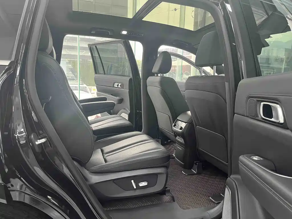 Li Auto Li ONE — миниатюра 13