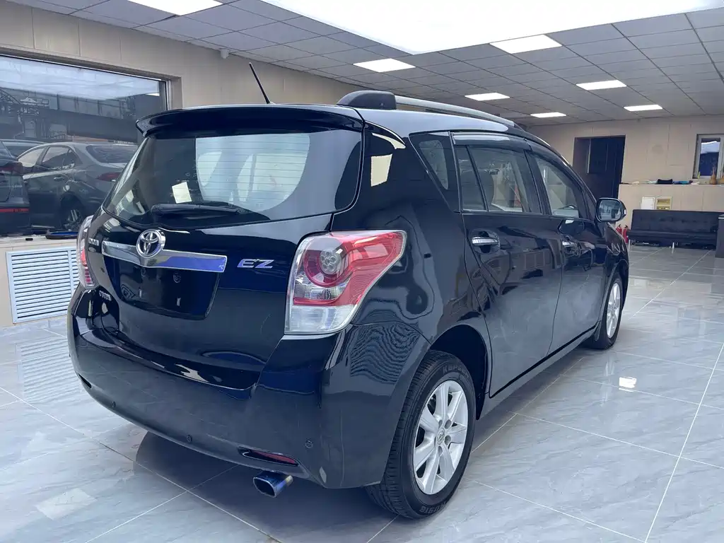 Toyota Verso — миниатюра 9
