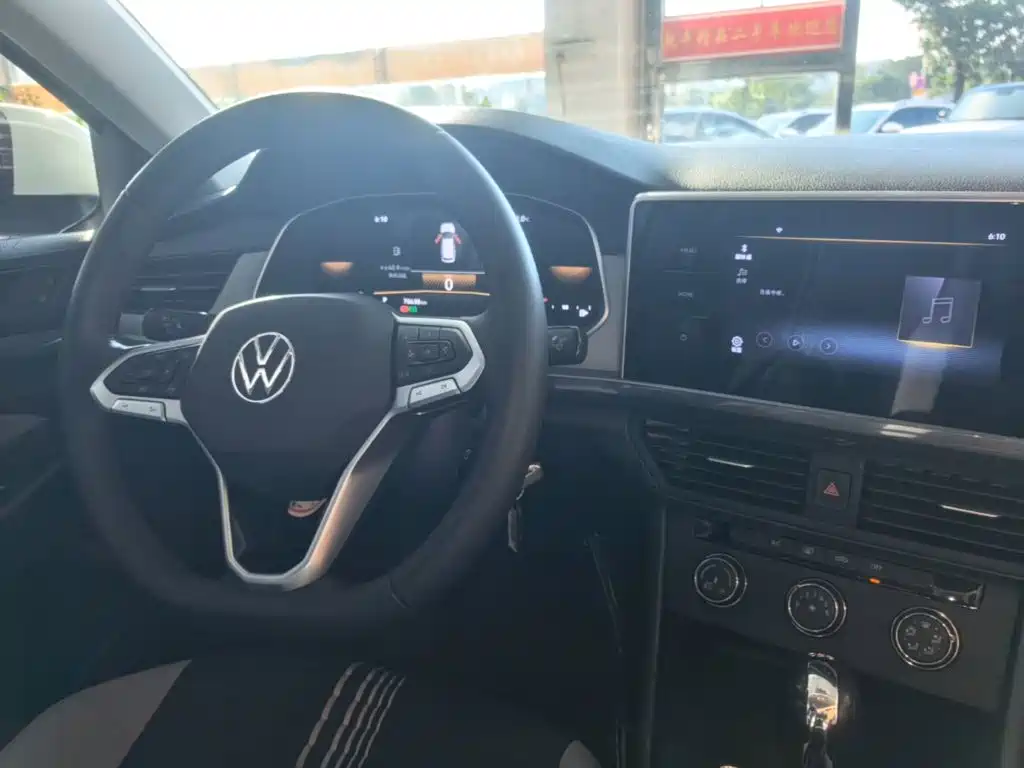 Volkswagen Bora — миниатюра 10