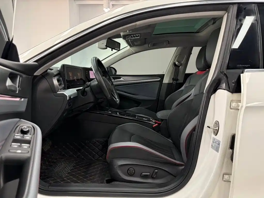 Volkswagen Lamando — миниатюра 8