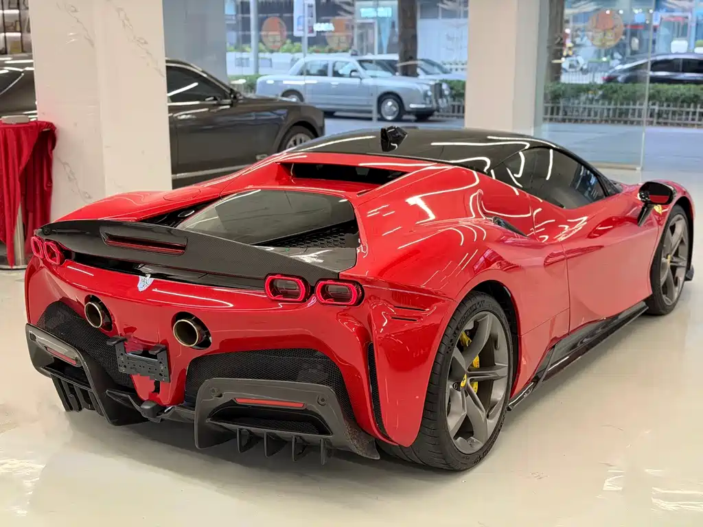 Ferrari SF90 — миниатюра 11