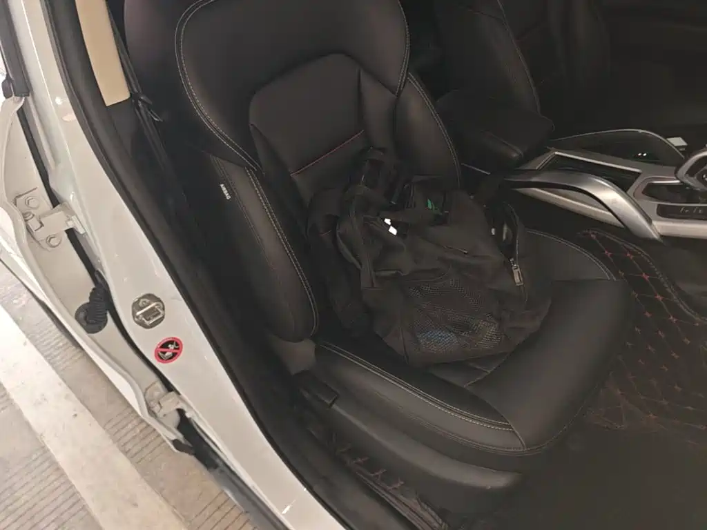 Geely Boyue — миниатюра 23