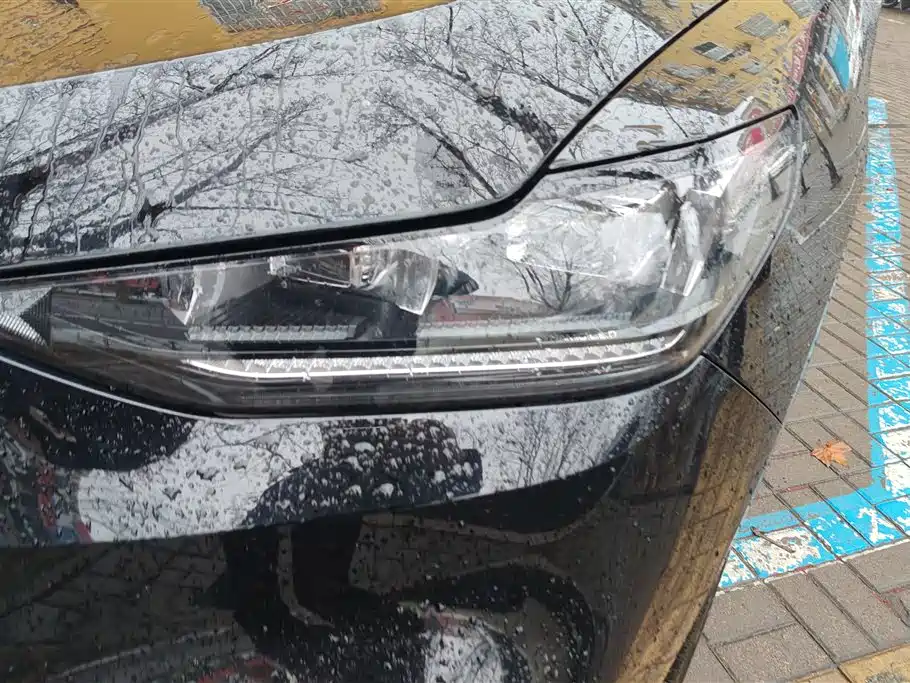 WEI PAI WEI BRAND VV6