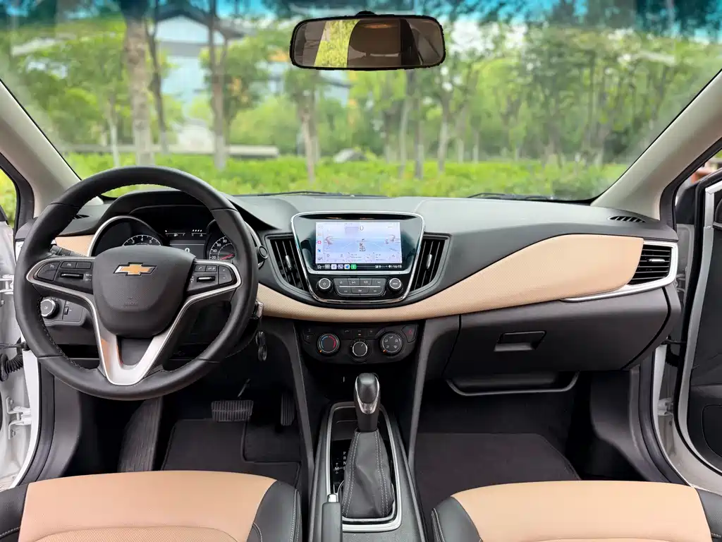 Chevrolet Monza 2020 320 AT