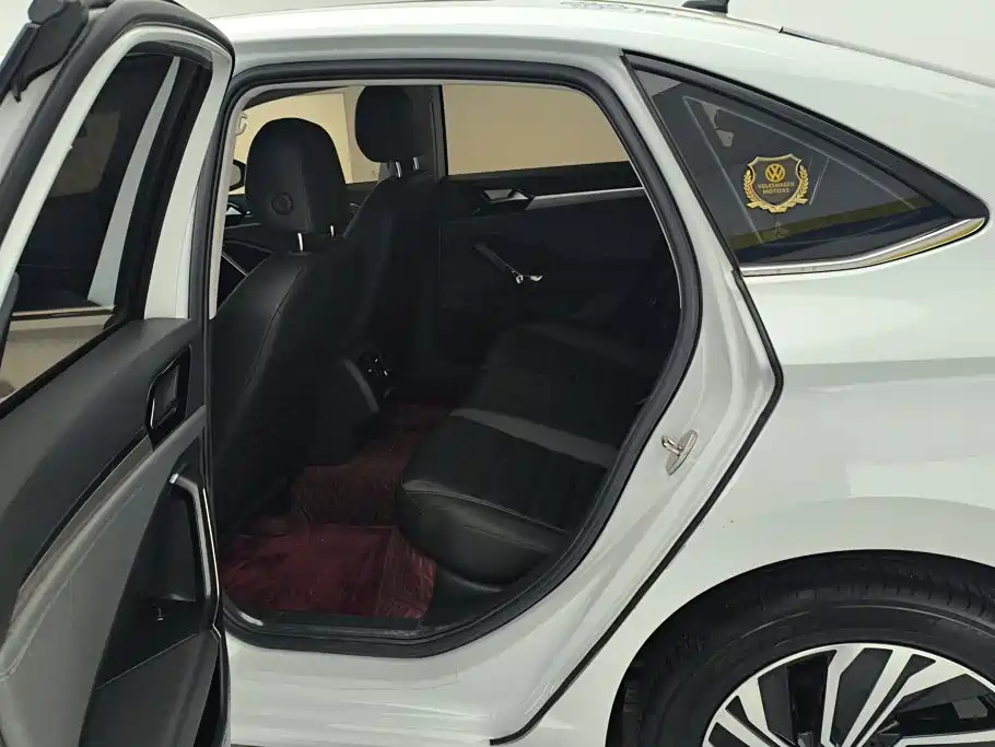 Volkswagen Sagitar — миниатюра 11