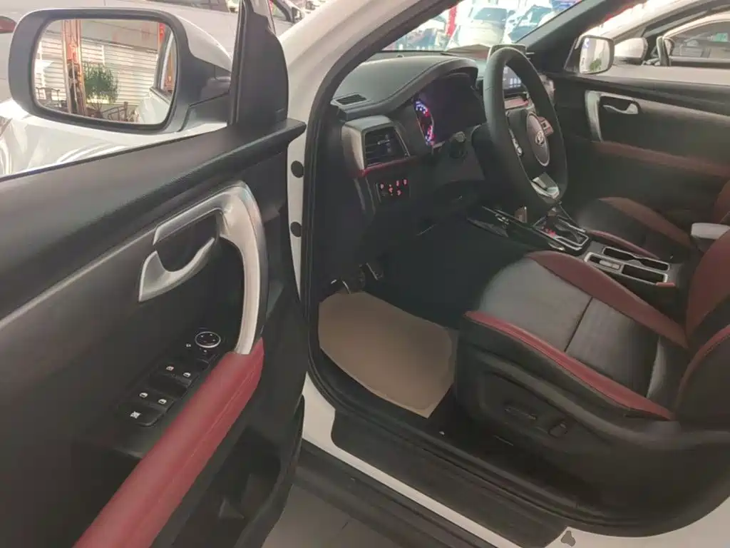 Kia Sportage — миниатюра 16
