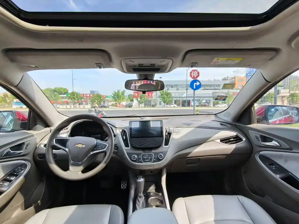 Chevrolet Malibu XL — миниатюра 3