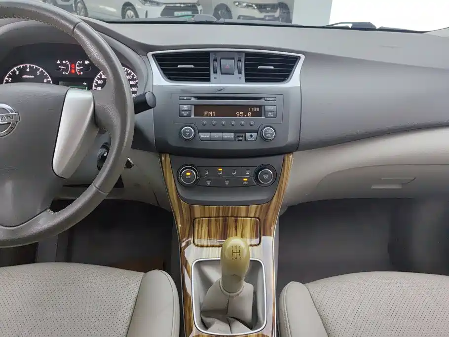 Nissan Sylphy — миниатюра 13