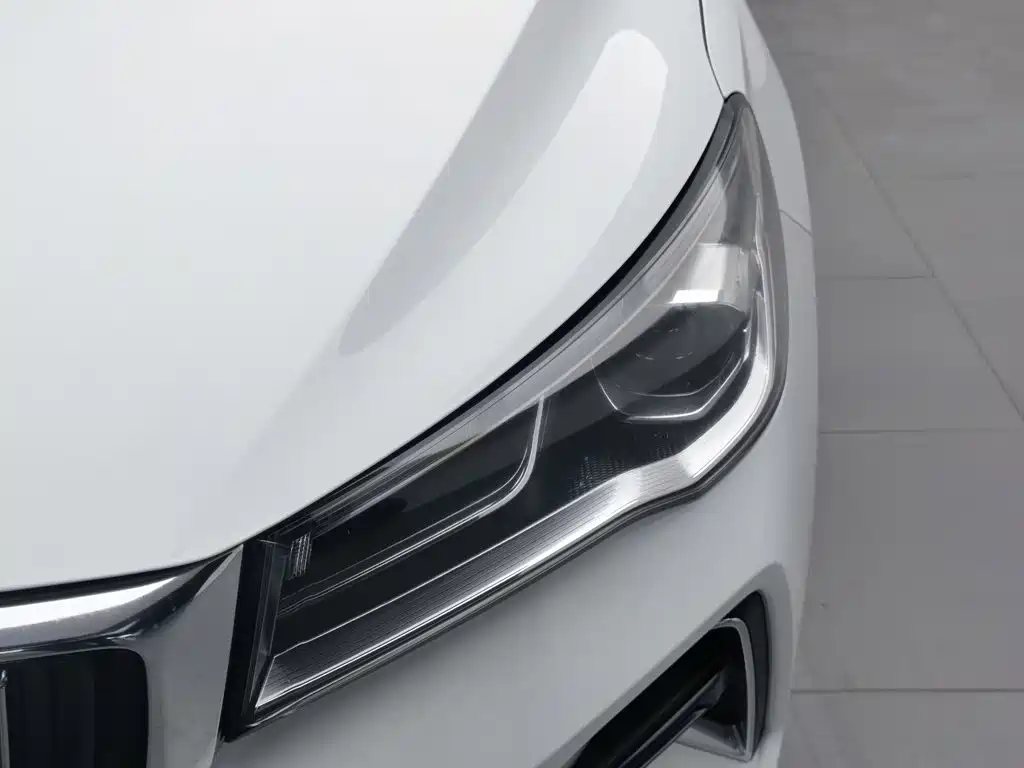 Geely Emgrand — миниатюра 7