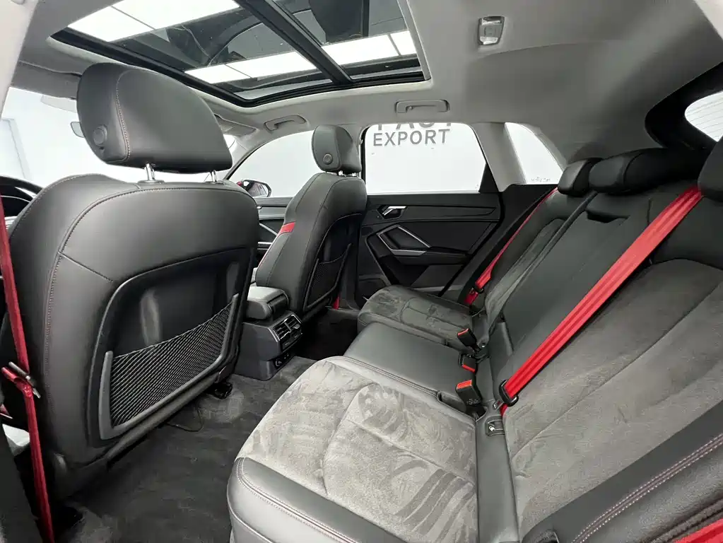 Audi Q3 — миниатюра 15
