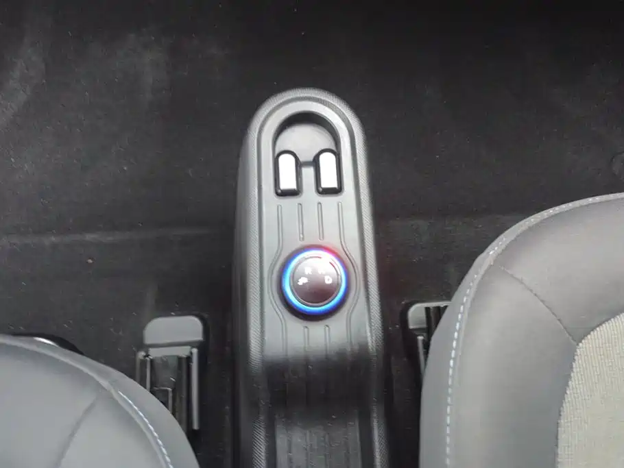 Wuling MINIEV — миниатюра 16