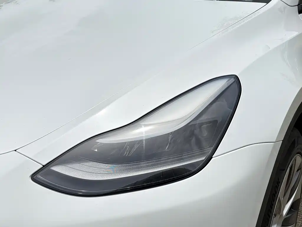 Tesla Model Y — фотографии объявления, Фото 13