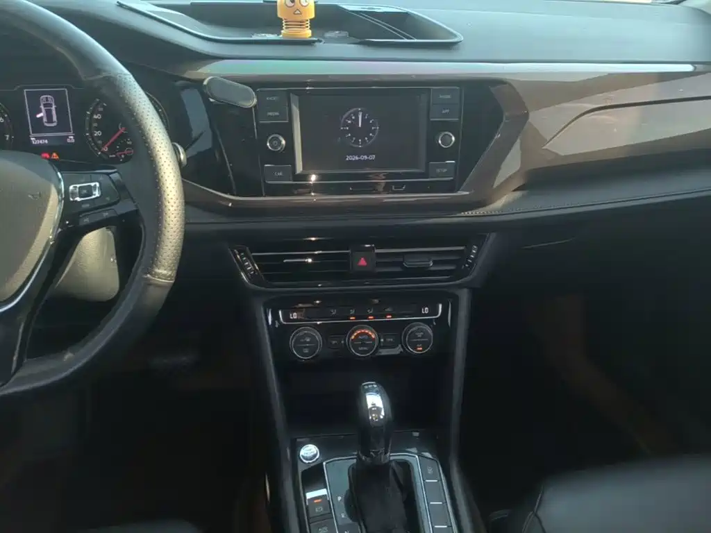 Volkswagen Tharu — миниатюра 13