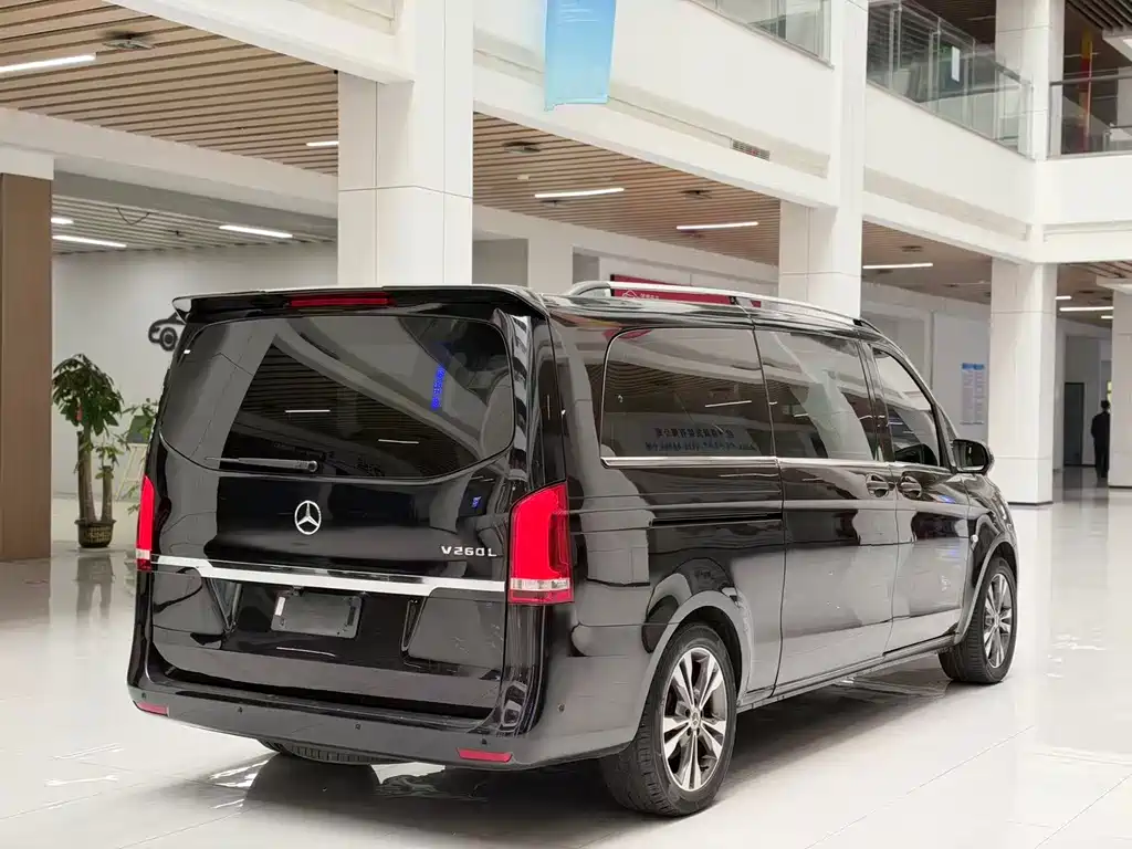 Mercedes-Benz Vito — миниатюра 5