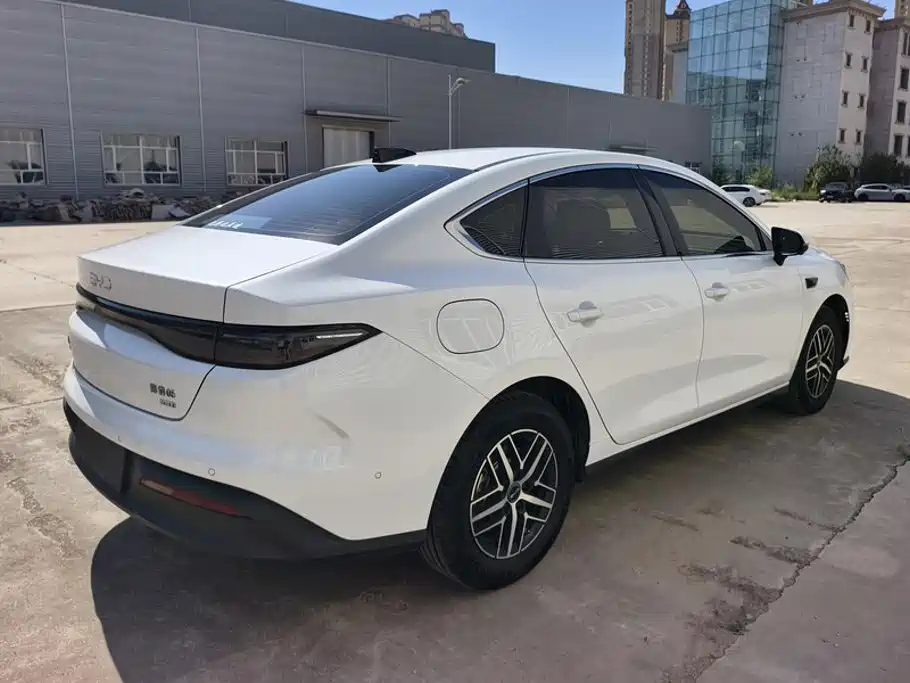 BYD Seal 05 DM-i — миниатюра 3
