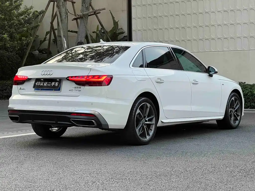 Audi A4L 2020 40 TFSI Fashion