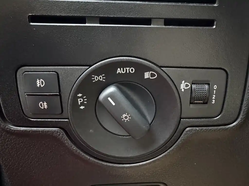 Mercedes-Benz Vito — миниатюра 16