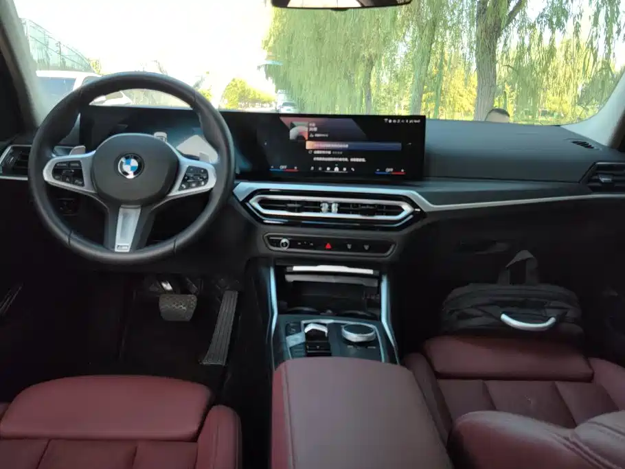 BMW 3 Series — миниатюра 12