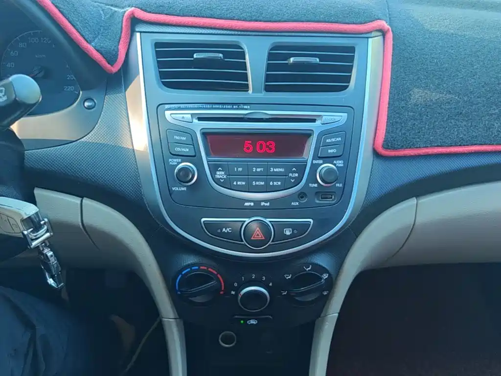 Hyundai Verna — миниатюра 13
