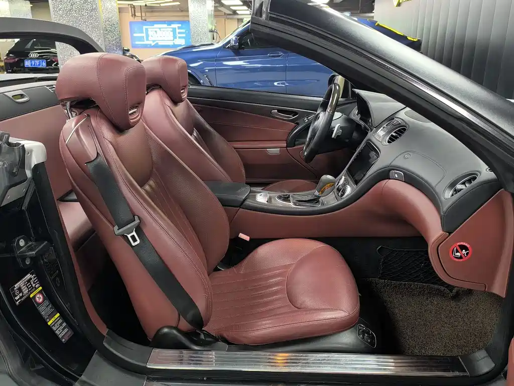 Mercedes-Benz SL-Class — миниатюра 14