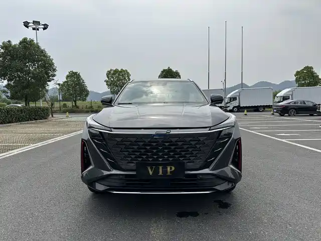 Changan Oshan Z6