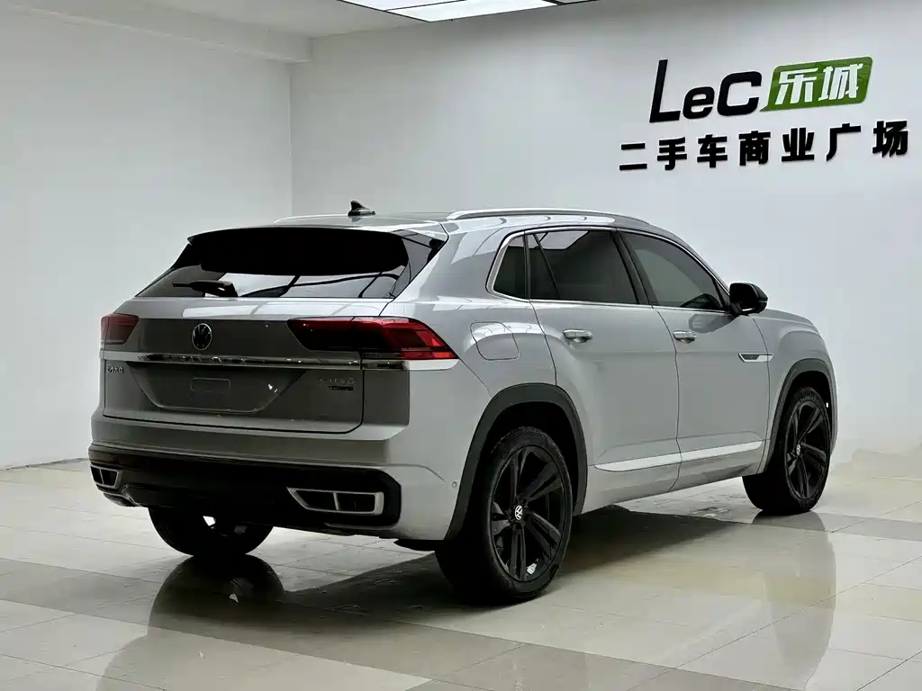 Volkswagen Teramont — миниатюра 15