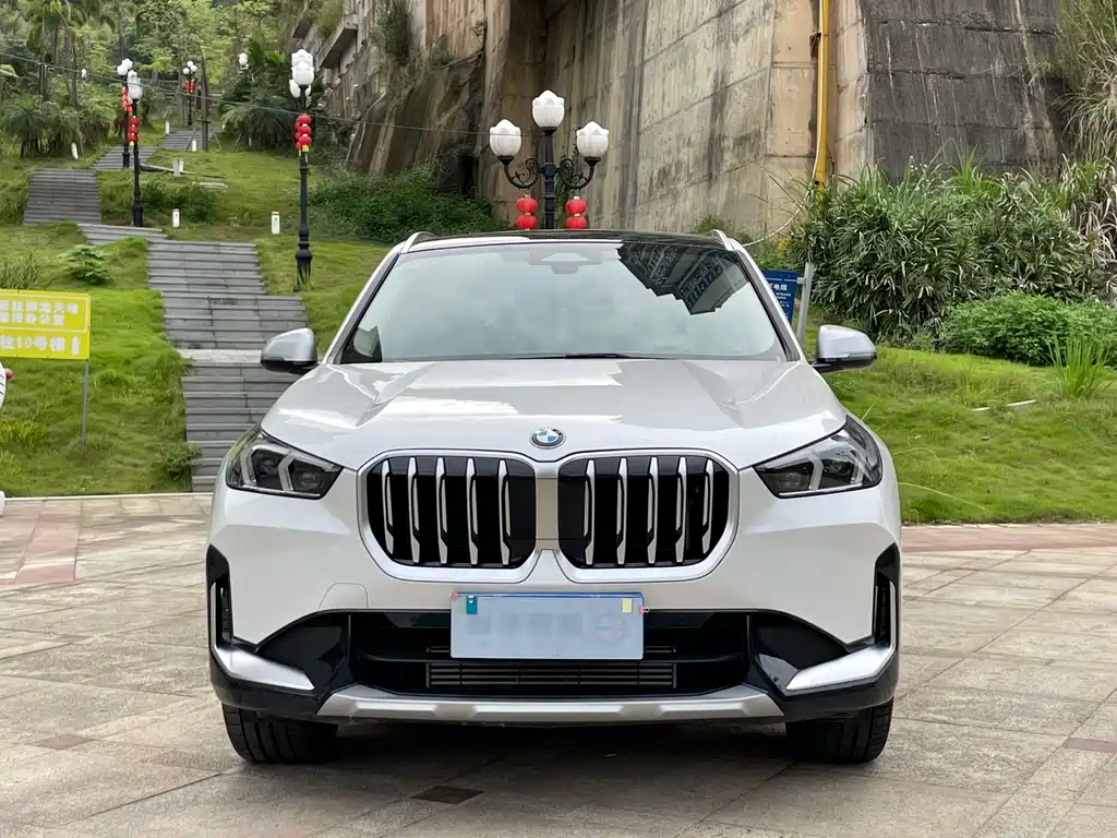 BMW X1 2023 sDrive20Li X