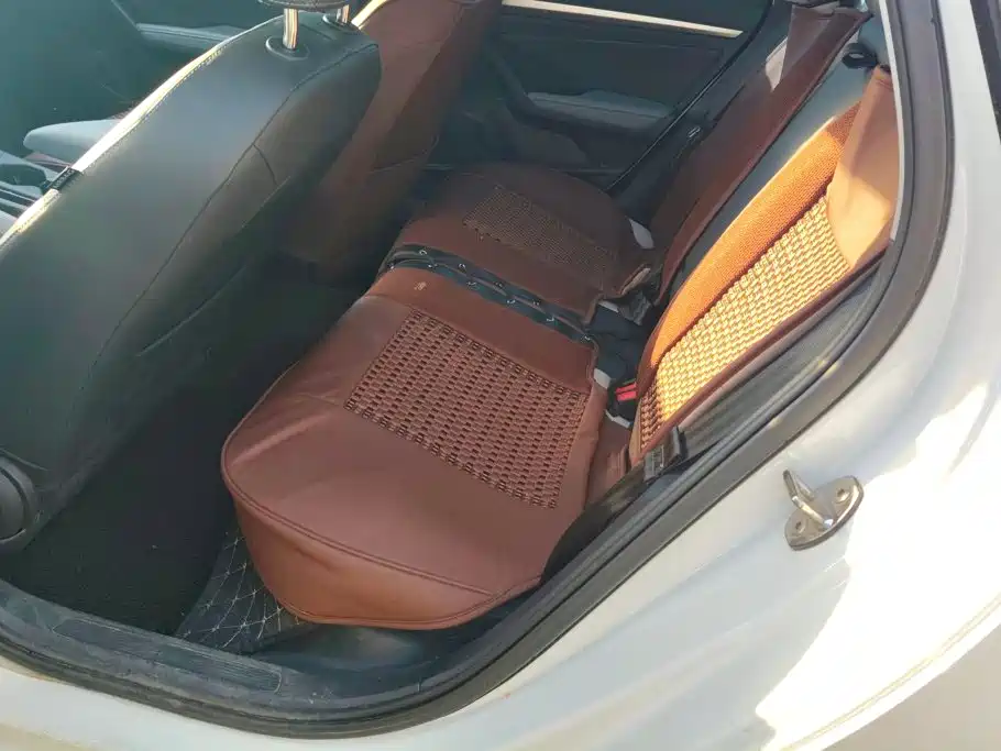 Volkswagen Lavida — миниатюра 11