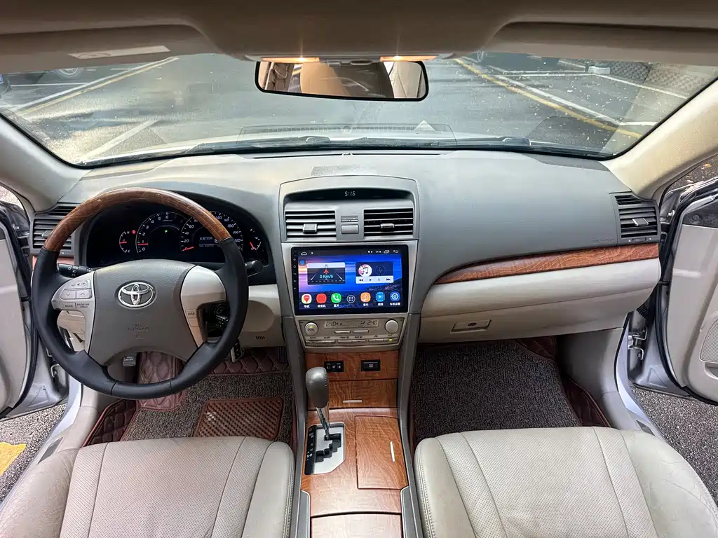 Toyota Camry — миниатюра 15