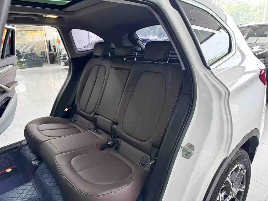 BMW X1 — миниатюра 18