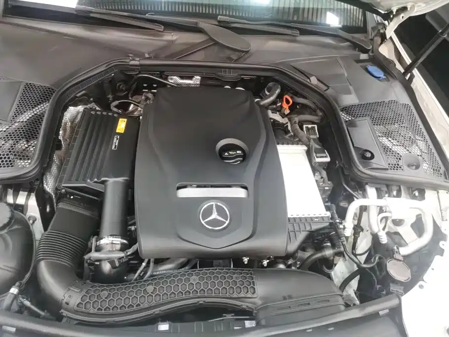 Mercedes-Benz C-Class — миниатюра 10