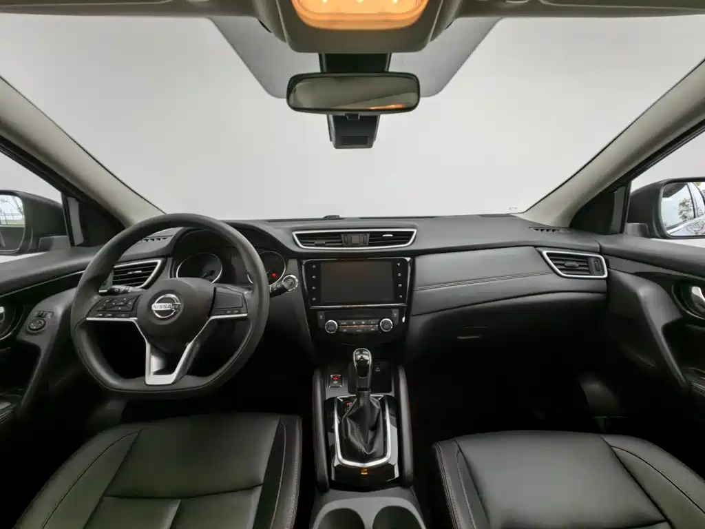 Nissan Qashqai — миниатюра 5