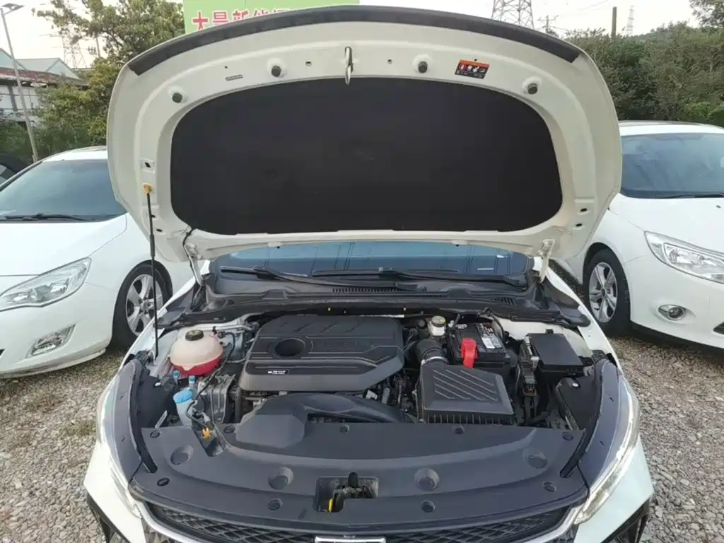Geely Emgrand L — миниатюра 20