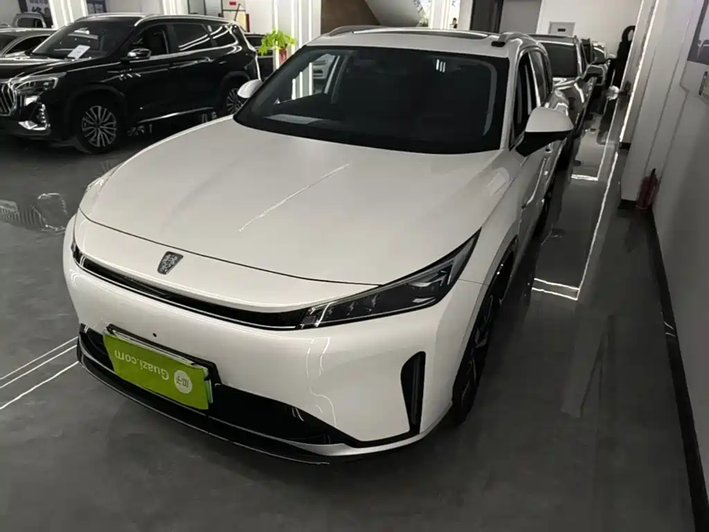 Roewe D5X DMH — миниатюра 2