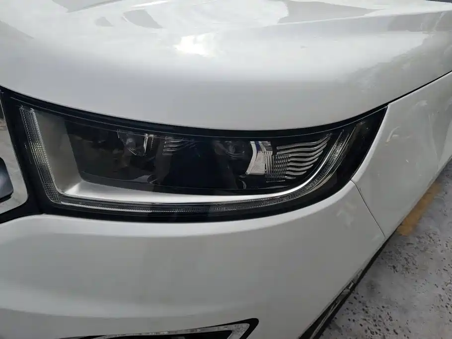 Ford Edge — миниатюра 5