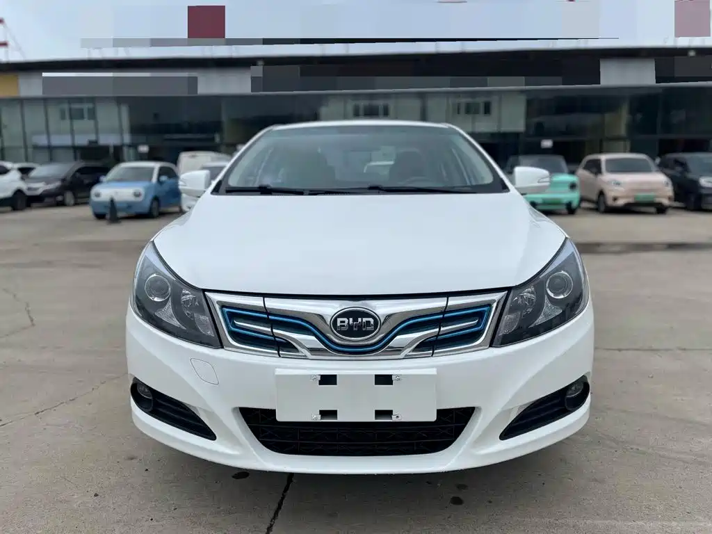 BYD e5 — миниатюра 2