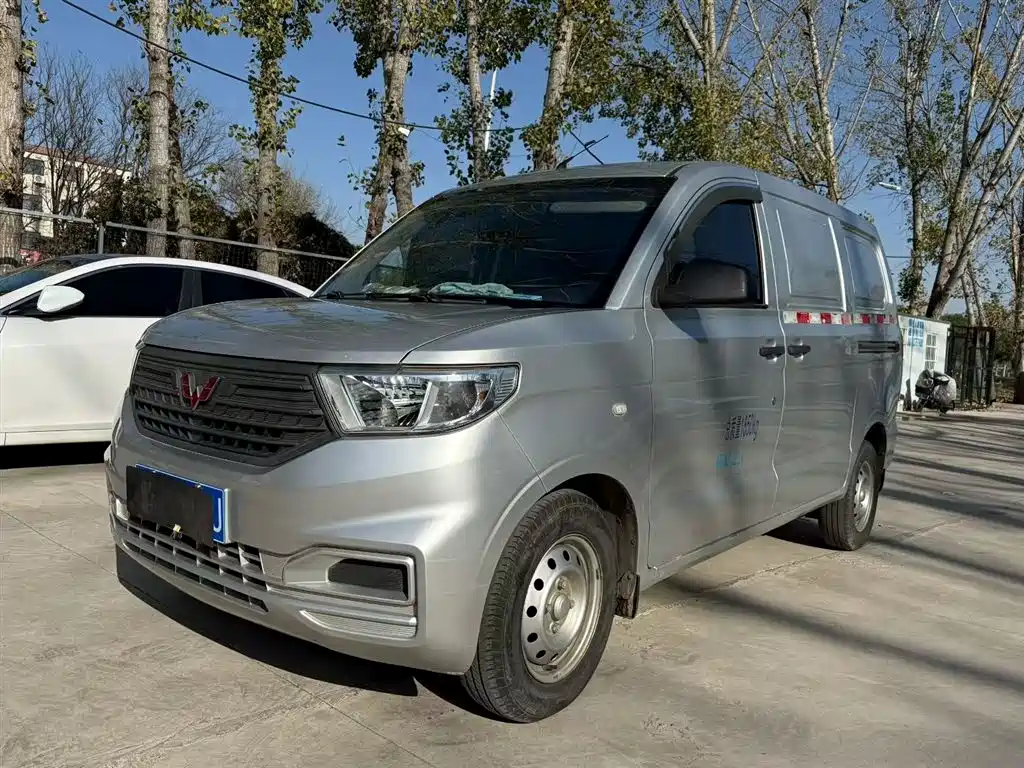 Wuling Hongguang V 2019