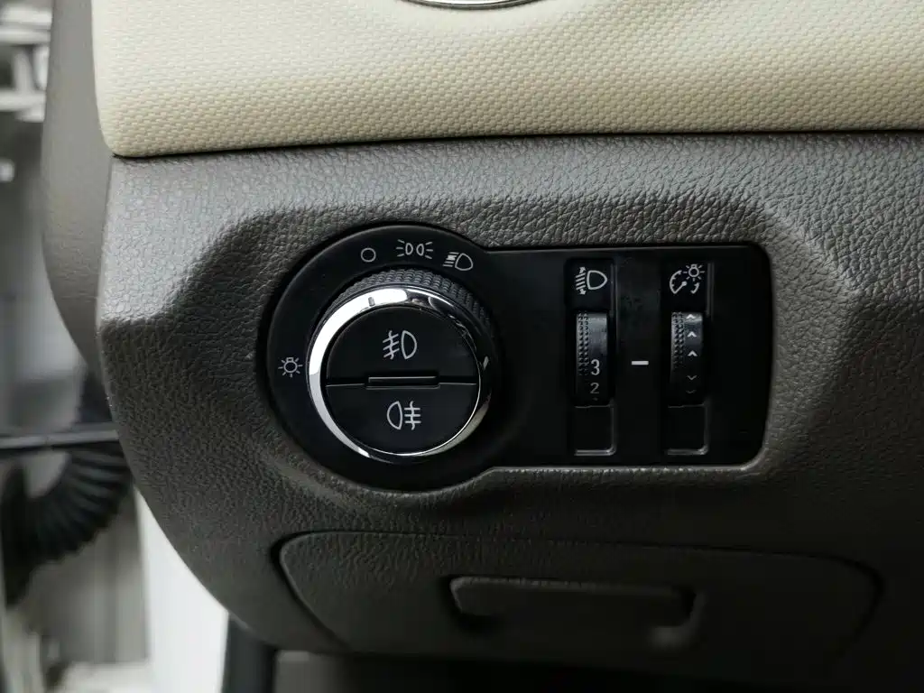 Chevrolet Cruze — миниатюра 21