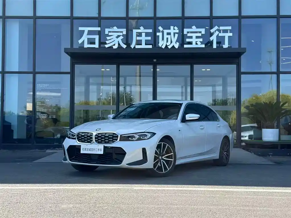 BMW 3 Series 2025